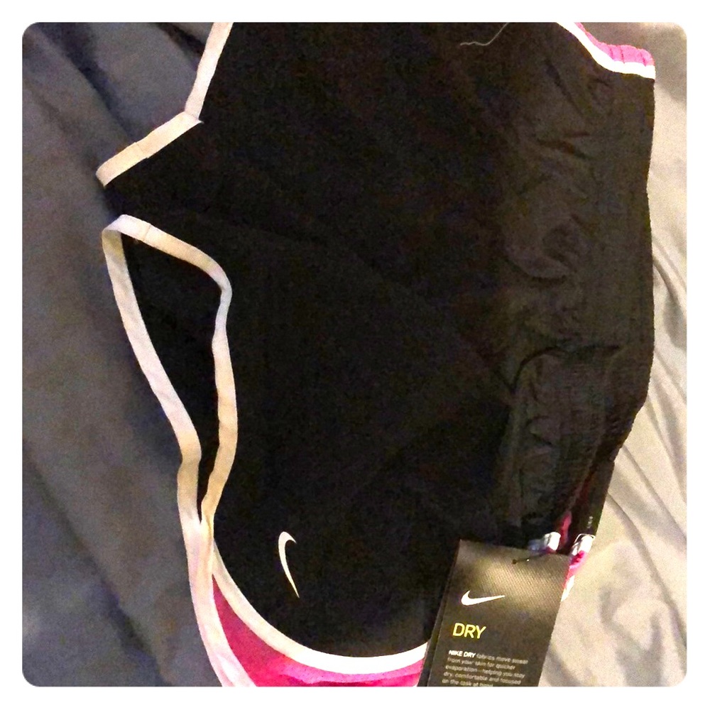 Nike junior shorts large new